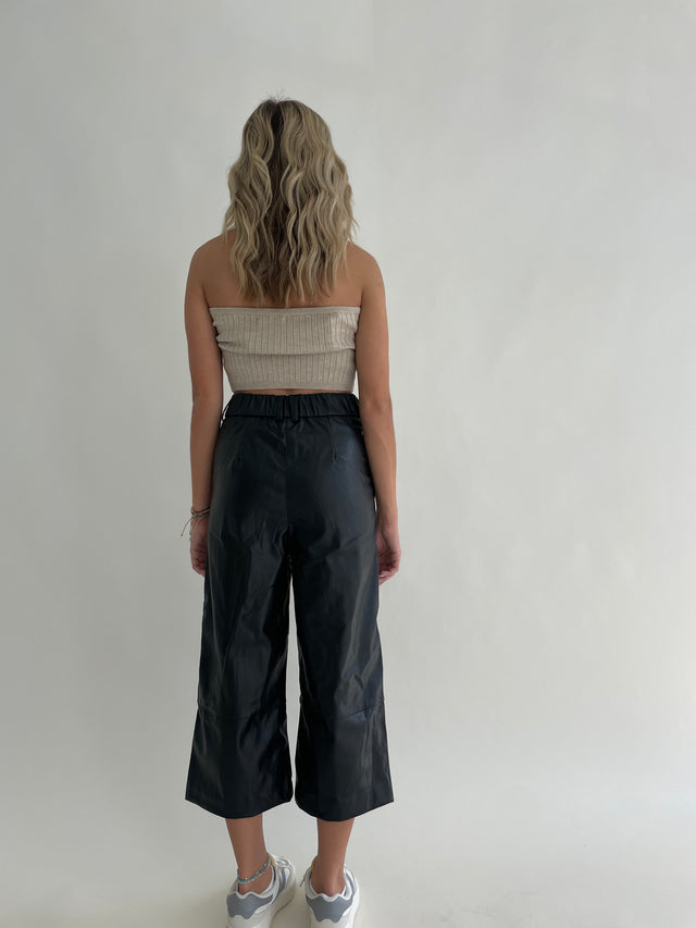 Cropped Pants