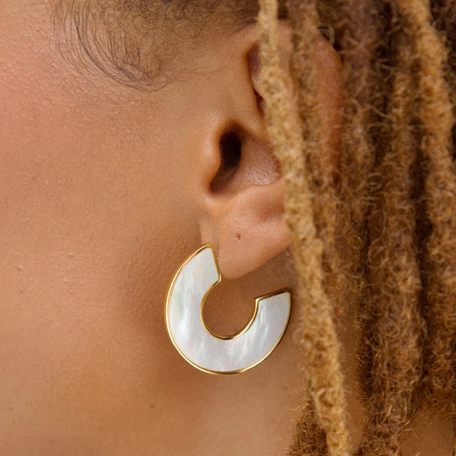 Dua Mother Of Pearl Hoops