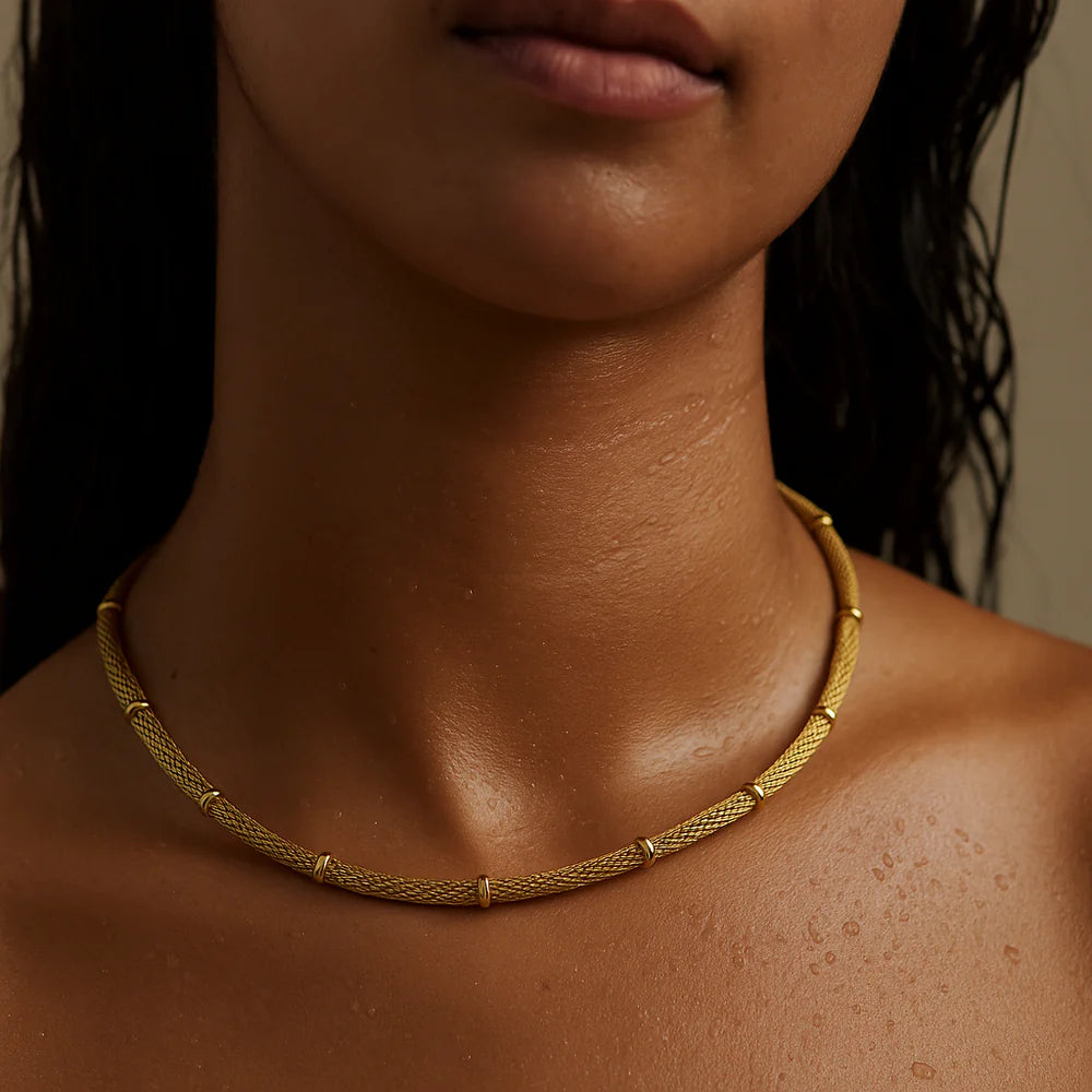 Cosette Beaded Round Mesh Chain Necklace
