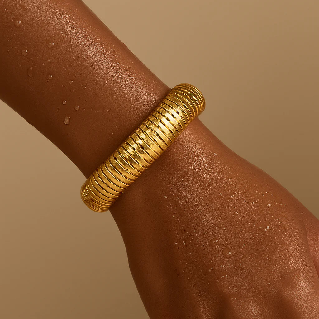 Sandra Coil Bangle