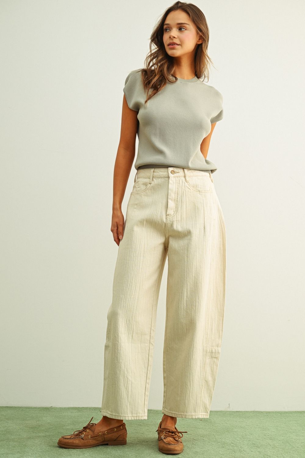 White Barrel Jeans