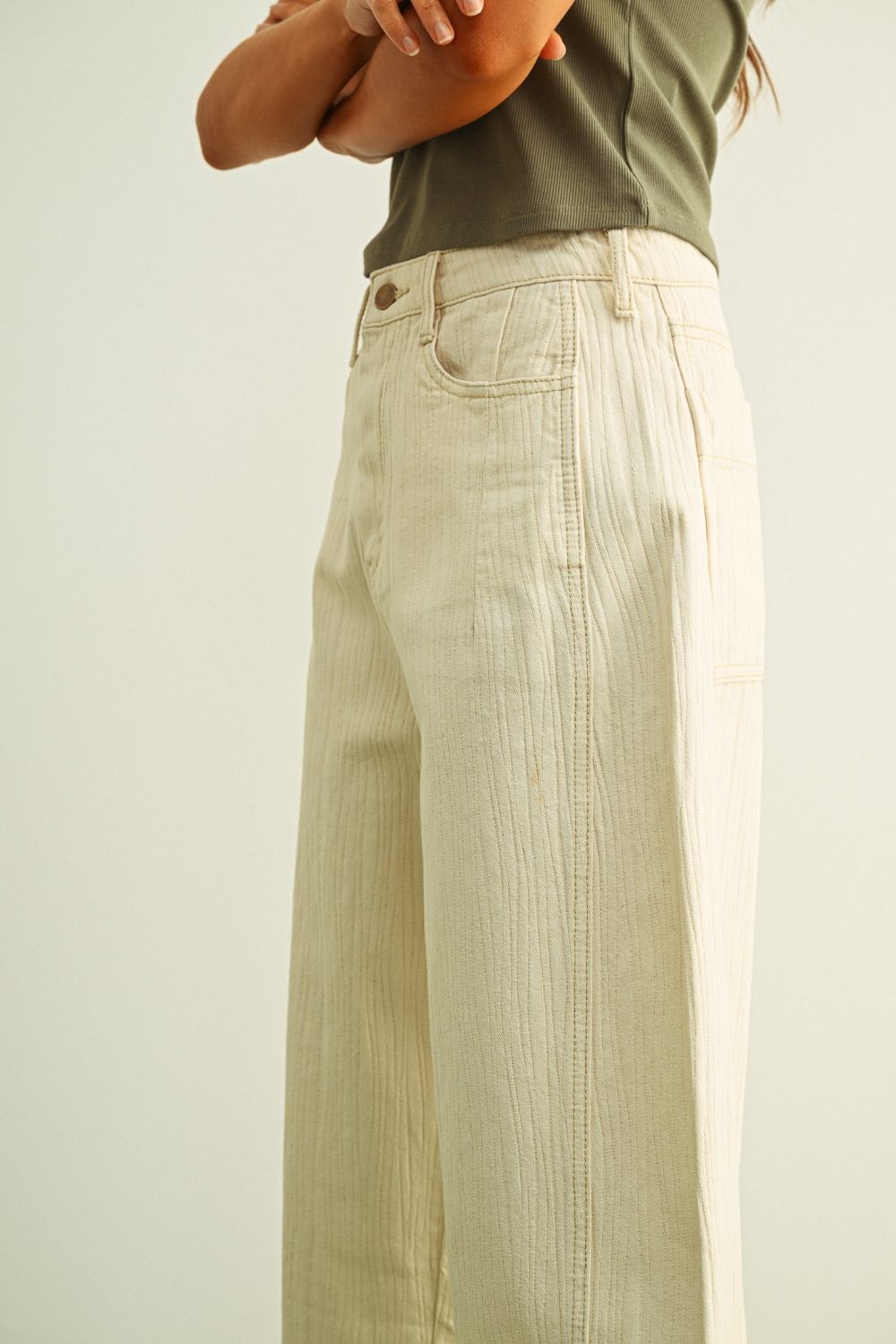 White Barrel Jeans
